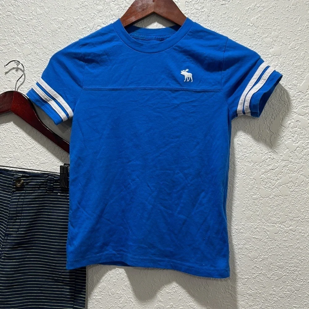 Abercrombie kids & Gymboree boys se t size 7 GUC blue and striped shorts